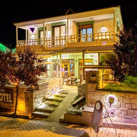 Cesmekes Otel Экстерьер фото