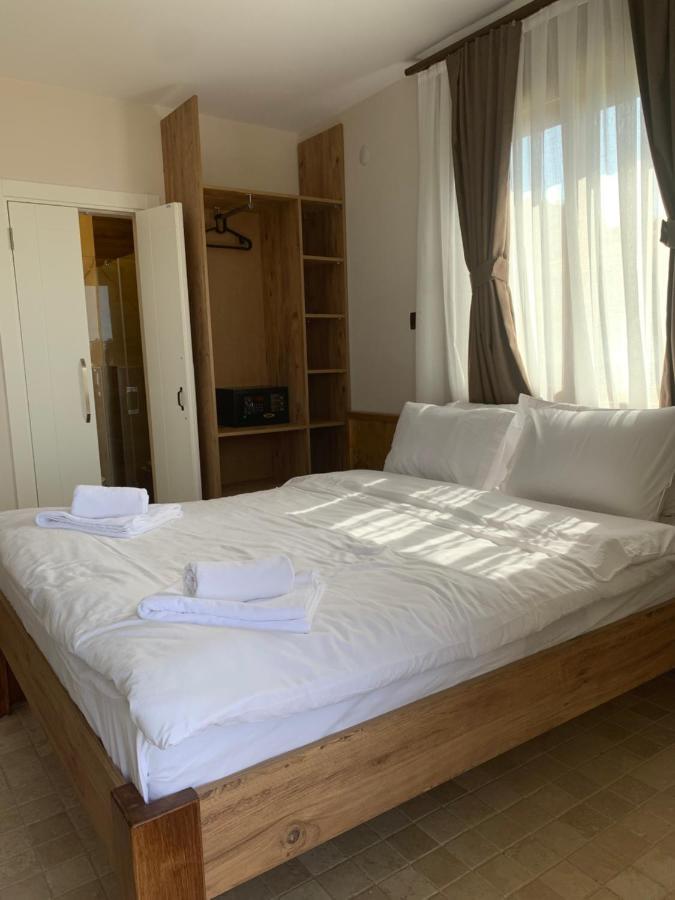 Cesmekes Otel Экстерьер фото
