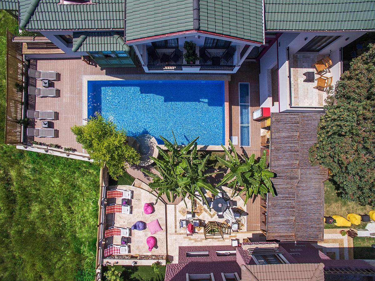 Cesmekes Otel Экстерьер фото